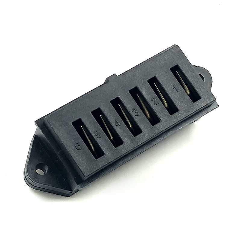 High current connector